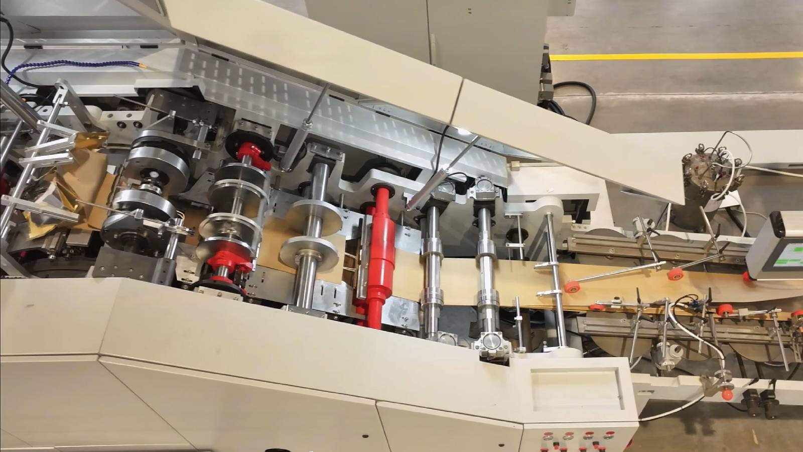 Ruizhi Machinery —Точность и стабильная производительность - каждая линия производства движется вперед